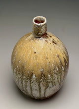 Load image into Gallery viewer, Bottle with Felspar Stone in Natural Ash Glaze, 9"h (Silas Bradley)