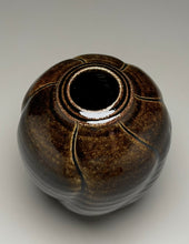 Load image into Gallery viewer, Melon Egg Vase in Mirror Black, 5.25"h (Ben Owen III)