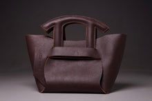 Load image into Gallery viewer, The Busbee Bag - Tea