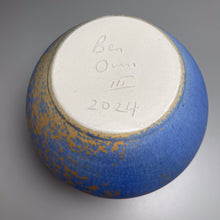 Load image into Gallery viewer, Covered Jar in Stardust Blue, 10.25"h (Ben Owen III)