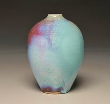 Load image into Gallery viewer, Egg Vase #2 in Aurora, 5.75"h (Ben Owen III)