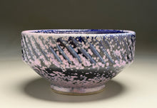 Load image into Gallery viewer, Carved Beveled Bowl in Nebular Purple, 8.5"dia. (Ben Owen III)