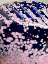 Load image into Gallery viewer, Carved Beveled Bowl in Nebular Purple, 8.5"dia. (Ben Owen III)