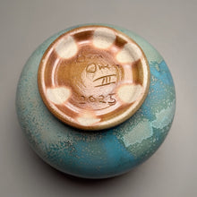 Load image into Gallery viewer, Ringed Bowl in Aurora, 7"dia. (Ben Owen III)