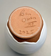 Load image into Gallery viewer, Tang Vase in Dogwood White, 8.75"h (Ben Owen III)