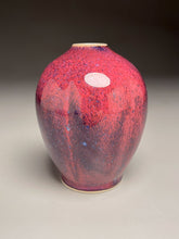 Load image into Gallery viewer, Melon Egg Vase #2 in Pomegranate, 5"h (Ben Owen III)