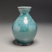 Load image into Gallery viewer, Han Vase in Patina Green, 9"h (Ben Owen III)