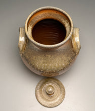 Load image into Gallery viewer, Combed Handled Jar in Natural Ash, 9.25"h (Ben Owen III)