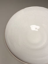 Load image into Gallery viewer, Flair Bowl in Dogwood White 8"dia. (Benjamin Owen IV)