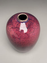 Load image into Gallery viewer, Egg Vase in Pomegranate, 8"h (Ben Owen III)