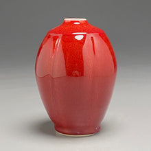 Load image into Gallery viewer, Melon Egg Vase in Cabernet, 6.25"h (Ben Owen III)