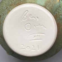 Load image into Gallery viewer, Miniature Melon Teapot in Stardust Green, 5"h (Ben Owen III)