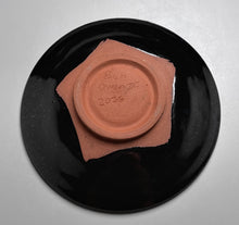 Load image into Gallery viewer, Flair Bowl in Mirror Black, 7.5"dia. (Benjamin Owen IV)
