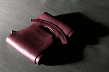 Load image into Gallery viewer, The Busbee Bag - Cabernet
