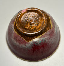 Load image into Gallery viewer, Small Contour Bowl #3 in Mulberry, 5"dia. (Ben Owen III)
