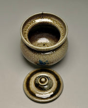 Load image into Gallery viewer, Honey Pot in Salt &amp; Ash Glazes, 3.75"h (Ben Owen Sr.)
