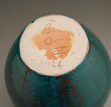 Load image into Gallery viewer, Gourd Vase in Chinese Blue, 13"h (Ben Owen III)
