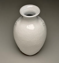 Load image into Gallery viewer, Dogwood Vase in Dogwood White, 8.25"h (Ben Owen III)
