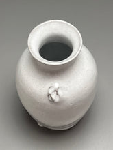 Load image into Gallery viewer, Dogwood Vase in Dogwood White, 6.5&quot;h (Ben Owen III)
