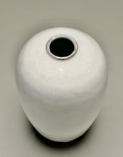 Load image into Gallery viewer, Egg Vase in Dogwood White, 6"h (Ben Owen III)
