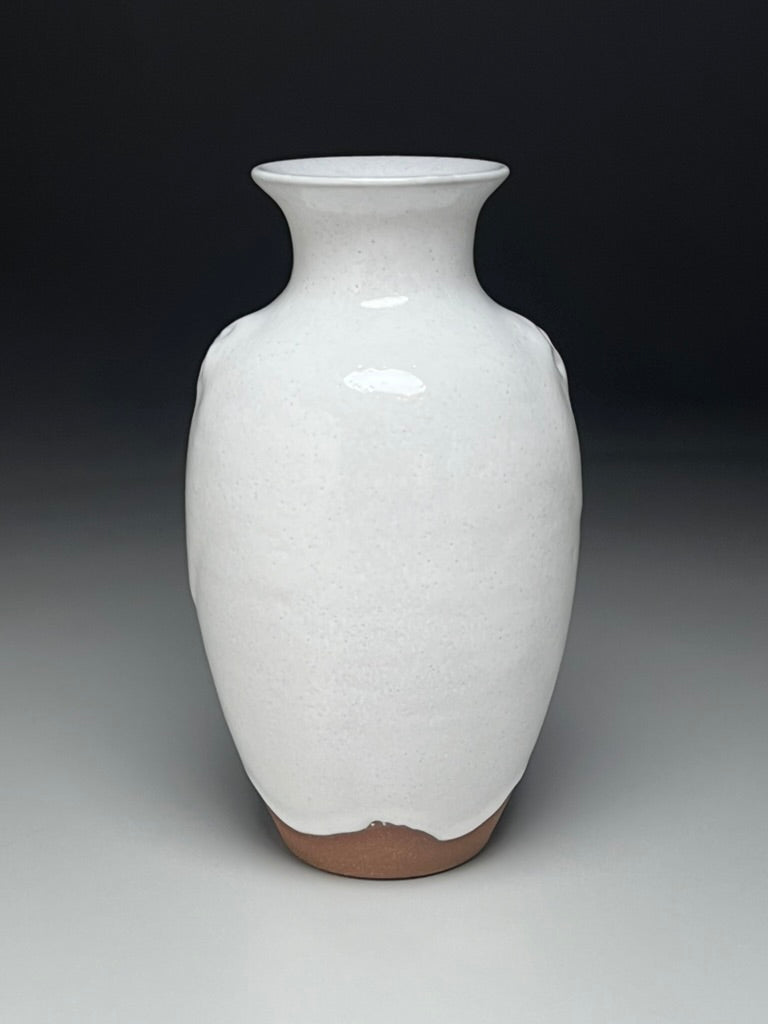 Dogwood Vase in Dogwood White, 8.75