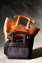 Load image into Gallery viewer, The Busbee Bag -  Penny
