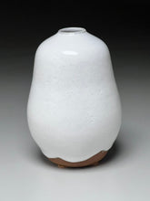 Load image into Gallery viewer, Pear Vase in Dogwood White, 5.75&quot;h (Ben Owen III)
