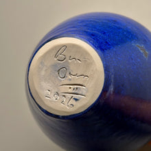 Load image into Gallery viewer, Egg Vase in Cobalt Crystalline, 8.75"h (Ben Owen III)
