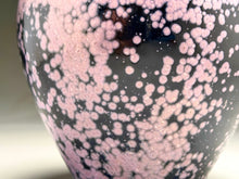 Load image into Gallery viewer, Edo Jar in Nebular Purple, 10.5"h (Ben Owen III)
