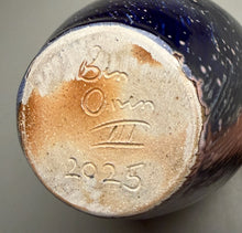 Load image into Gallery viewer, Sung Jar in Nebular Purple, 11.75"h (Ben Owen III)
