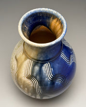 Load image into Gallery viewer, Combed Han Vase in Multi-Layer Glaze, 9.5"h (Ben Owen III)
