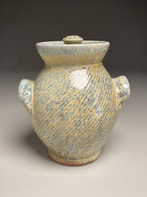 Load image into Gallery viewer, Combed handled Jar in Cloud Blue, 7&quot;h (Tableware Collection)
