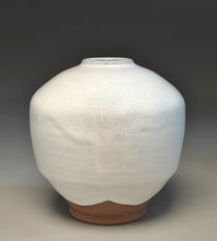 Load image into Gallery viewer, Square Shouldered Vase in Dogwood White, 6.5"h (Ben Owen III)
