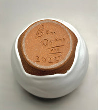 Load image into Gallery viewer, Rounded Egg Vase in Dogwood White, 5.5"h (Ben Owen III)
