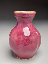 Load image into Gallery viewer, Melon Han Vase #2 in Pomegranate, 5.5&quot;h (Ben Owen III)
