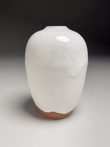 Egg Vase in Dogwood White, 6"h (Ben Owen III)