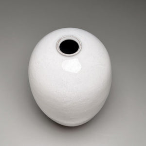 Egg Vase in Dogwood White, 9"h (Ben Owen III)