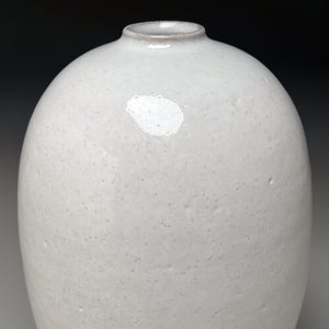 Egg Vase in Dogwood White, 9"h (Ben Owen III)