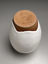 Load image into Gallery viewer, Dogwood Vase in Dogwood White, 9.5&quot;h (Ben Owen III)
