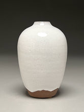 Load image into Gallery viewer, Egg Vase #2 in Dogwood White, 5.75&quot;h (Ben Owen III)
