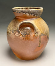 Load image into Gallery viewer, Combed Handled Jar in Natural Ash, 9.25"h (Ben Owen III)
