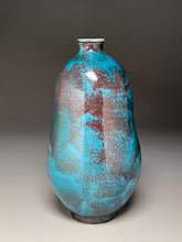 Load image into Gallery viewer, Gourd Bottle in Chinese Blue, 12.5&quot;h (Pots From The Past)
