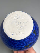 Load image into Gallery viewer, Han Vase in Cobalt Crystalline, 7.25&quot;h (Ben Owen III)
