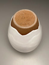 Load image into Gallery viewer, Dogwood Vase #2 in Dogwood White, 8.75&quot;h (Ben Owen III)
