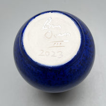 Load image into Gallery viewer, Genie Bottle in Midnight Blue Crystalline, 6.25"h (Ben Owen III)
