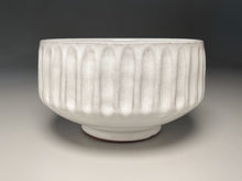 Load image into Gallery viewer, Carved Serving Bowl in Dogwood White, 8.75&quot;dia. (Ben Owen III)
