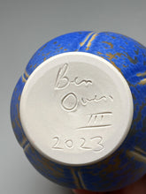 Load image into Gallery viewer, Square-Shouldered Melon Egg Vase in Stardust Blue, 8.5"h (Ben Owen III)
