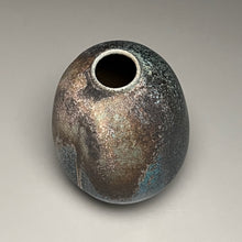 Load image into Gallery viewer, Melon Pear Vase in Patina Green, 5.25&quot;h (Ben Owen III)
