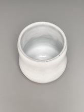 Load image into Gallery viewer, Cup in Dogwood White, 4&quot;h (Ben Owen III)
