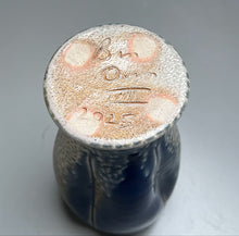 Load image into Gallery viewer, Melon Tumbler #3 in Cobalt &amp; Ash Glazes, 6.25&quot;h (Ben Owen III)
